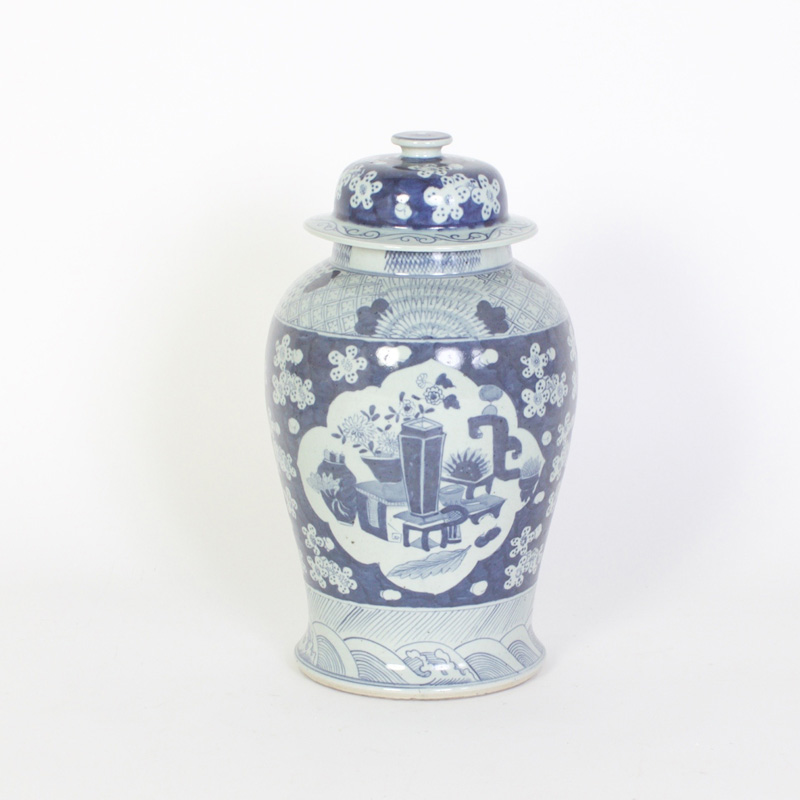 Pair of Chinese Export Blue and White Porcelain Lidded Jars