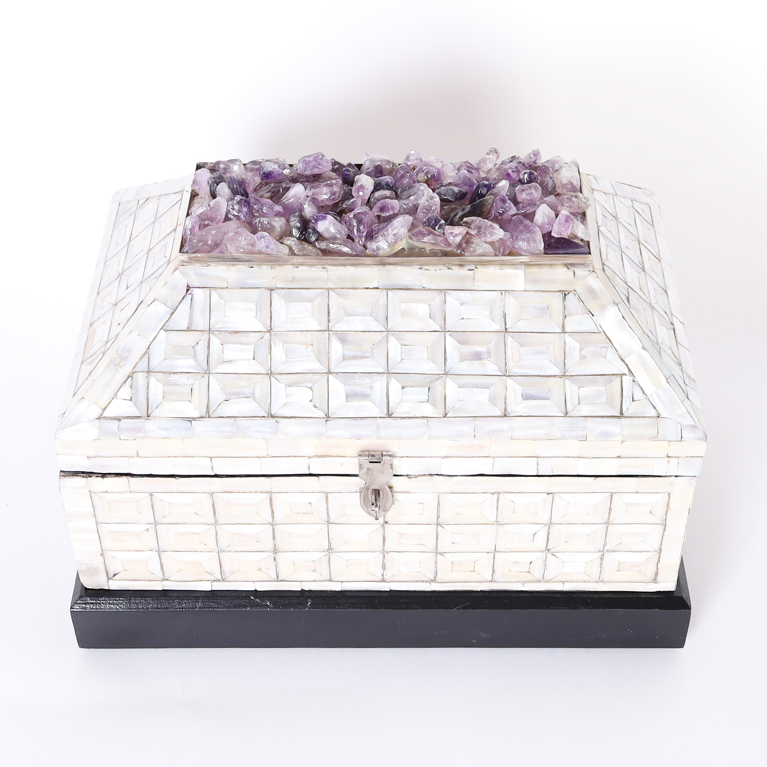 Redmile Amethyst and Mother of Pearl Lidded Box